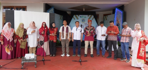 Dankodaeral X Resmi Sandang Gelar “Datuak”, IKM Jayapura Kukuhkan Mayjen TNI Werijon