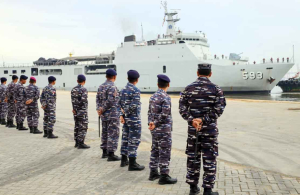 Dankodaeral I Lepas KRI Banda Aceh-593, Tegaskan Dukungan Penuh untuk Tugas Operasi