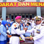 Doa dan Tumpeng Semarakkan Syukuran HUT Ke-80 TNI AL di Kesatrian Marinir Agoes Soebekti