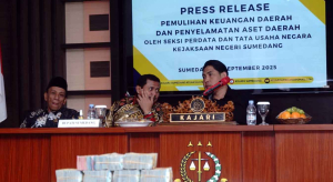 Kejari Sumedang Selamatkan Rp971 Juta dan 24 Sertifikat Aset Daerah