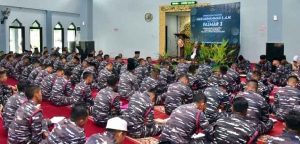 Pasmar 3 Gelorakan Spirit Maulid Nabi Muhammad SAW 1447 H di Kesatrian Marinir Agoes Soebekti