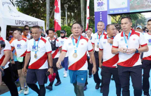 Ribuan Peserta Tumpah Ruah di Monas Meriahkan: Panglima TNI Run 2025