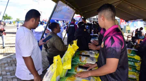 Primkopal Pasmar 3 Dekatkan Diri dengan Masyarakat Sorong