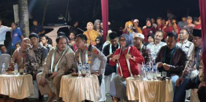 Pagelaran Ronggeng Amen Meriahkan Hari Tani Nasional di Pangandaran