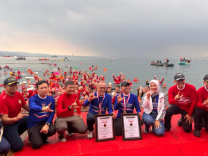 Kodam XXI/Radin Inten dan Pemprov Lampung Sukses Gelar Renang Merdeka 2025, Pecahkan Rekor MURI