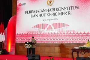 Irjen TNI Hadiri Peringatan Hari Konstitusi dan HUT Ke-80 MPR RI