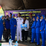 Sambut HUT Ke-80 TNI, Prajurit Lanal Bandung Donorkan Darah dan Gelar Pengobatan Gratis
