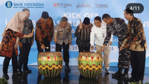 Sinergi BI Bengkulu dan Lanal Bengkulu, Kas Keliling Susur Pantai Hadir di Pulau Baai