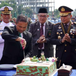Delapan Dekade Mengabdi, Danlanal Dumai Hadiri Upacara HUT ke-80 TNI di Pekanbaru