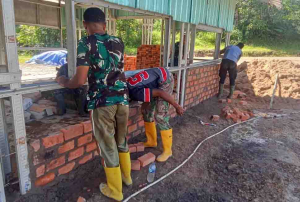 Satgas TMMD ke-126 Kodim 1810/Tambrauw Lanjutkan Pembangunan Gereja Advent di Kampung Babak