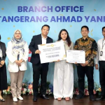 BRI BO Tangerang Ahmad Yani Serahkan Klaim Asuransi Jiwa kepada Ahli Waris Nasabah