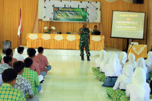 Satgas TMMD Kodim 1505 Tanamkan Wawasan Kebangsaan di SMA Negeri 7 Tidore