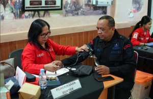 Brimob Gelar Donor Darah, Wujud Nyata Kepedulian di HUT Ke-80 Korps Brimob Polri