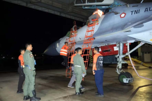 Tingkatkan Kesiapsiagaan Udara, Lanud Sultan Hasanuddin Gelar Latihan Terbang Malam