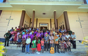 Satgas TMMD ke-126 Kodim 1810/Tambrauw Laksanakan Ibadah Bersama Warga dengan Khidmat