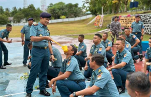 Hujan Deras Iringi Upacara Kenaikan Pangkat Prajurit Lanal Dabo Singkep