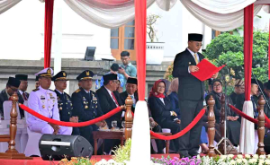 Danlanal Bandung Kobarkan Semangat Persatuan di Upacara Hari Sumpah Pemuda ke-97