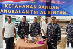 Lanal Bintan Ikuti Panen Raya Ketahanan Pangan TNI AL 2025