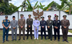 Khidmat di TMP Dabo Singkep, Lanal Gelar Ziarah Nasional HUT TNI ke-80