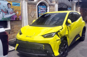 Mobil Melaju Kencang di Tanjung Priok, Lima Warga Terluka, Balita Ikut Jadi Korban