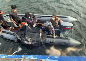Nelayan Temukan Jenazah Mengapung di Laut Berakit