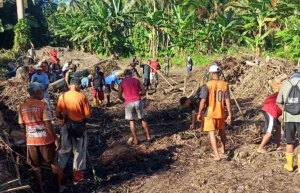 Satgas TMMD ke-126 Kodim 1505/Tidore Bersama Warga Desa Tagalaya Wujudkan Ketahanan Pangan