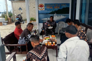 Pos TNI AL Midai Rangkul Pemerintah Desa