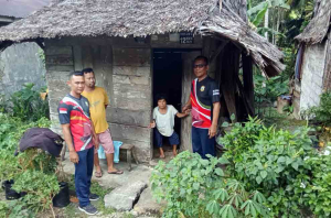 Peringati HUT Ke-11, Lanal Nias Gelar Baksos Bedah Rumah