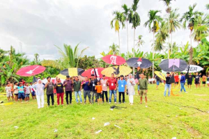 Turnamen Layang-Layang Perdana di Surau Anjuang, Meriahkan Bulan Kemerdekaan