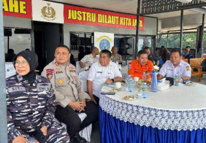 Perkuat Sinergitas Maritim, TNI AL Gelar Latihan Gabungan SAR di Sungai Barito