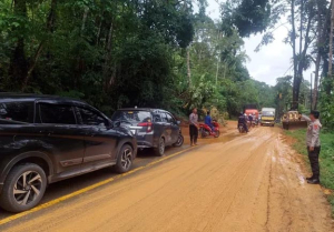 Arus Lalin Padang Painan Lumpuh Akibat Luapan Sungai, Hujan Tak Kunjung Reda