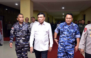 Menko Polhukam Tegaskan Soliditas TNI–Polri untuk Papua Damai