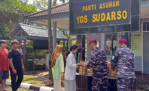 Prajurit Hiu Perkasa Yonmarhanlan III Tebar Kepedulian Lewat Jumat Berkah