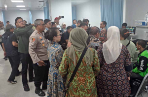 4 Siswa dan 1 Guru SDN 01 Kalibaru Dirawat di RSUD Koja Usai Kecelakaan Mobil di Cilincing