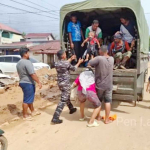 Lanal Sibolga Jemput Bola: Salurkan Bantuan ke Korban Banjir dan Longsor Sibolga-Tapteng