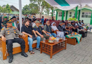 Kapolsek Cabangbungin Hadiri Peresmian Ponpes Misbahul Falah 3