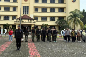 Brimob Polda Metro Jaya Tempa Karakter Pelajar Cikarang