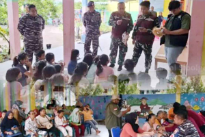TNI AL Gelar Trauma Healing dan Layanan Kesehatan bagi Warga Sibolga Pasca Bencana