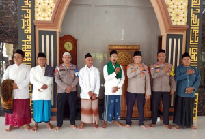 Kapolsek Cabangbungin Ajak Jamaah Perangi Narkoba dan Tawuran di Masjid Nurul Huda