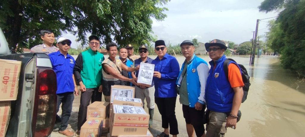 DPD KNPI Bekasi Salurkan Bantuan Kemanusiaan Korban Banjir di Labansari 1 IMG 20260125 WA0015