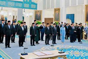 Panglima TNI Hadiri Pelantikan Pengurus Dewan Energi Nasional di Istana Negara