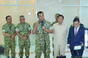 TNI Bahas Penguatan Alutsista Bersama DPR