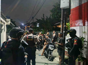 Brimob Bubarkan Balap Liar Jakarta Timur