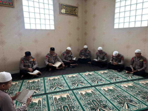 Tadarus Ramadan Asah Mental Batalyon B