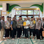 Brimob B Asri-kan Makam Jayakarta