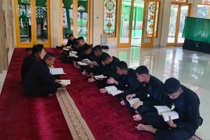 Brimob PMJ Perkuat Spirit Ramadan Lewat Tadarus