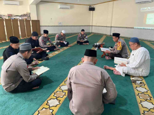 Ramadan Brimob: Tadarus Perkuat Moral Personel