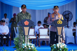 Panglima TNI-Kapolri Pimpin Apel Operasi Ketupat 2026