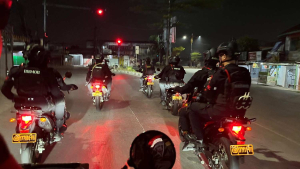 Patroli Brimob Bekasi Tekan Tawuran dan Balap Liar