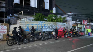 Brimob Intensifkan Patroli Malam di Jakarta Timur Pasca Lebaran